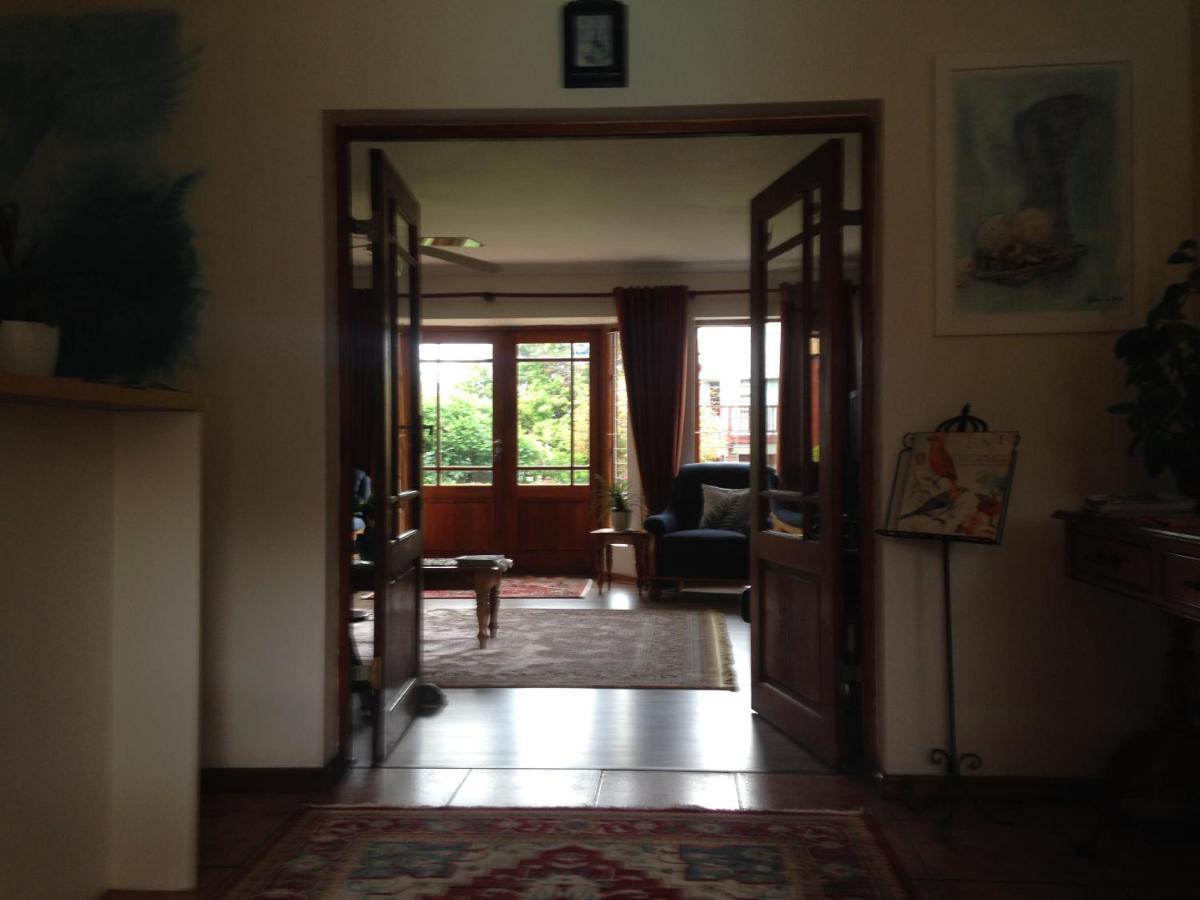 Blue Fern Of Knysna Bed & Breakfast ภายนอก รูปภาพ