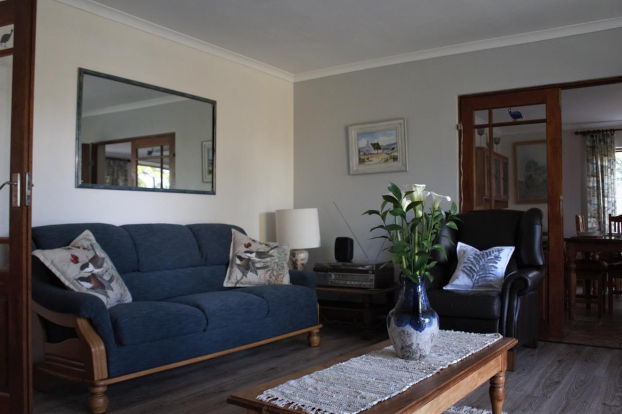 Blue Fern Of Knysna Bed & Breakfast ภายนอก รูปภาพ