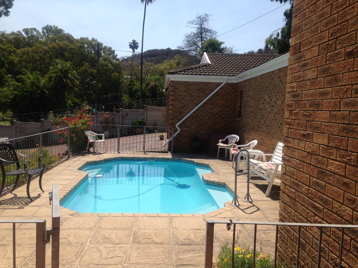Blue Fern Of Knysna Bed & Breakfast ภายนอก รูปภาพ