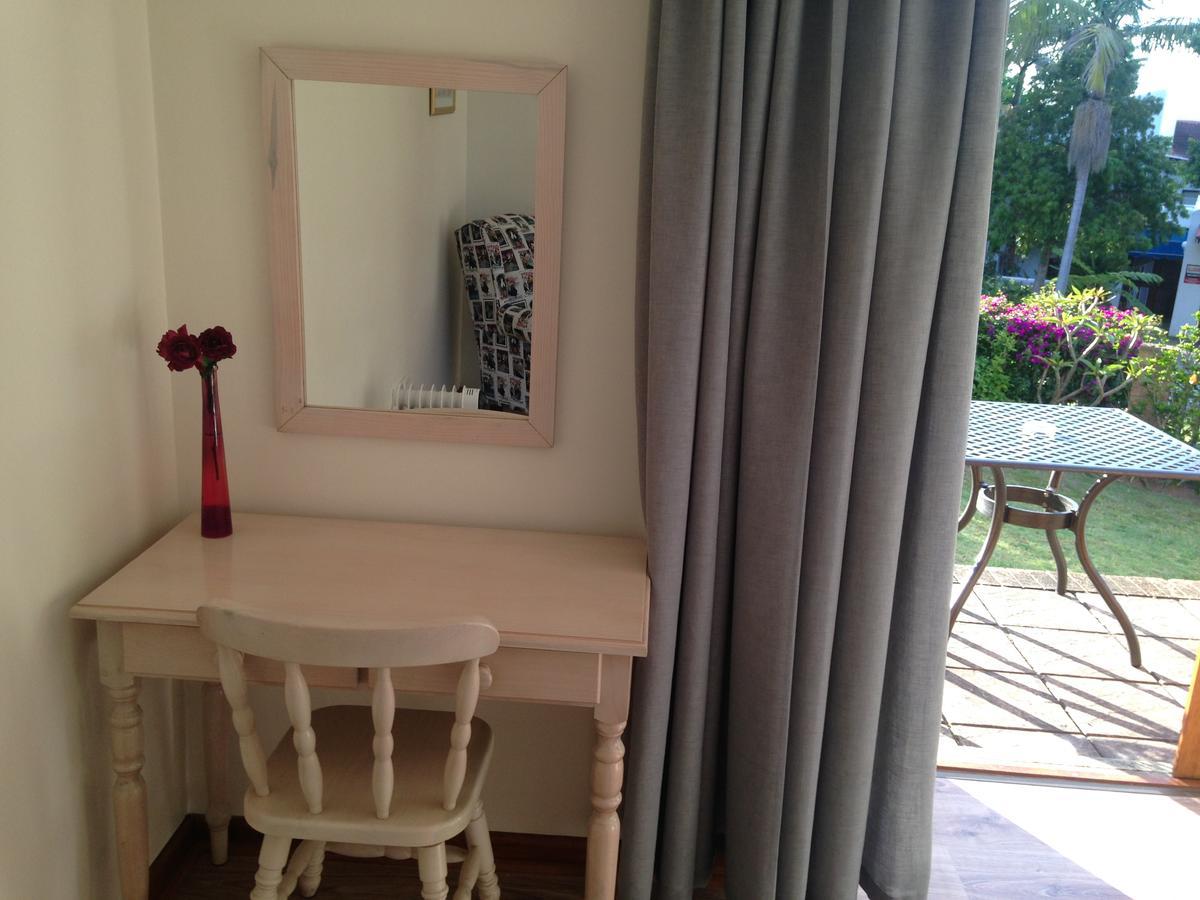 Blue Fern Of Knysna Bed & Breakfast ภายนอก รูปภาพ