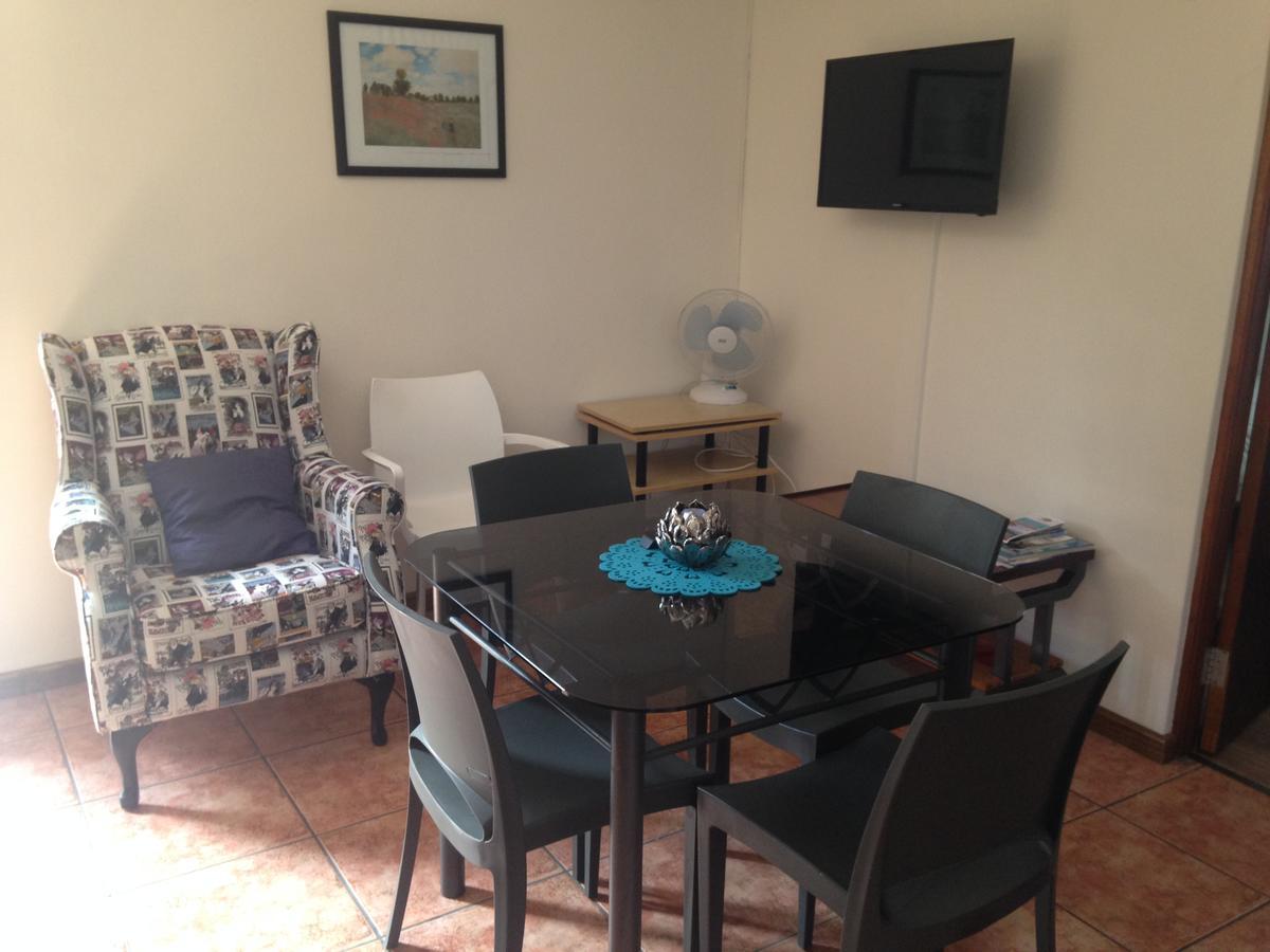 Blue Fern Of Knysna Bed & Breakfast ภายนอก รูปภาพ